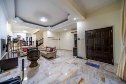 Lowland Road (D19), Terrace #588445371